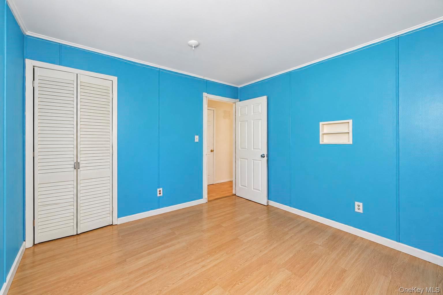 8 Norwalk Lane – For Sale photo 14