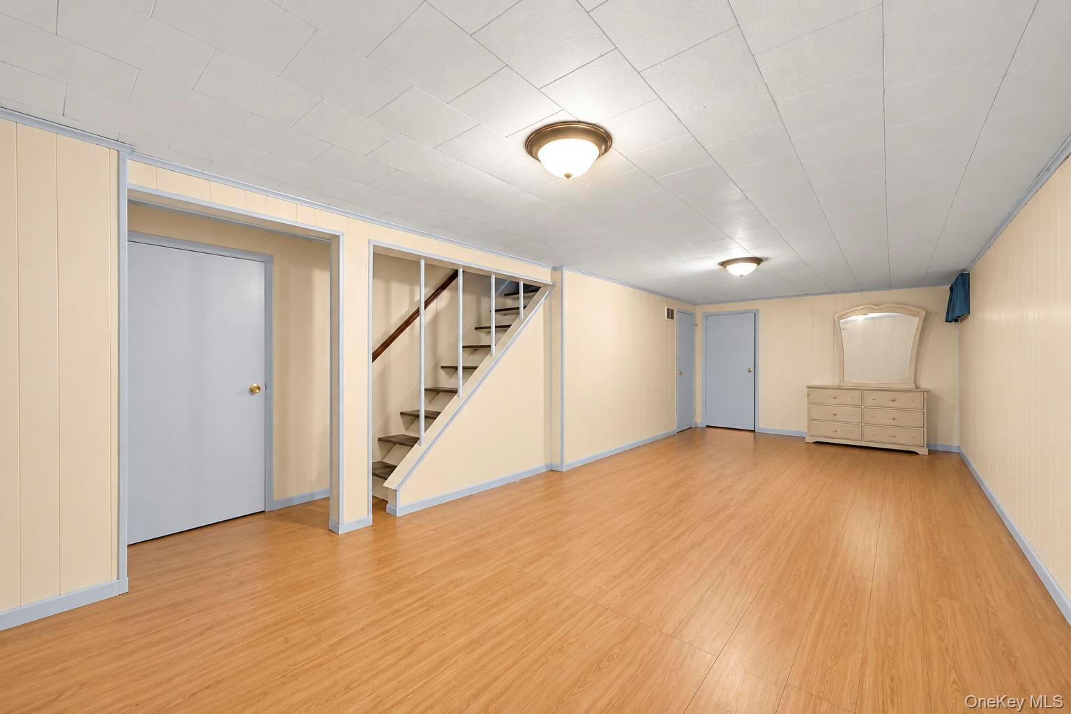 8 Norwalk Lane – For Sale photo 22