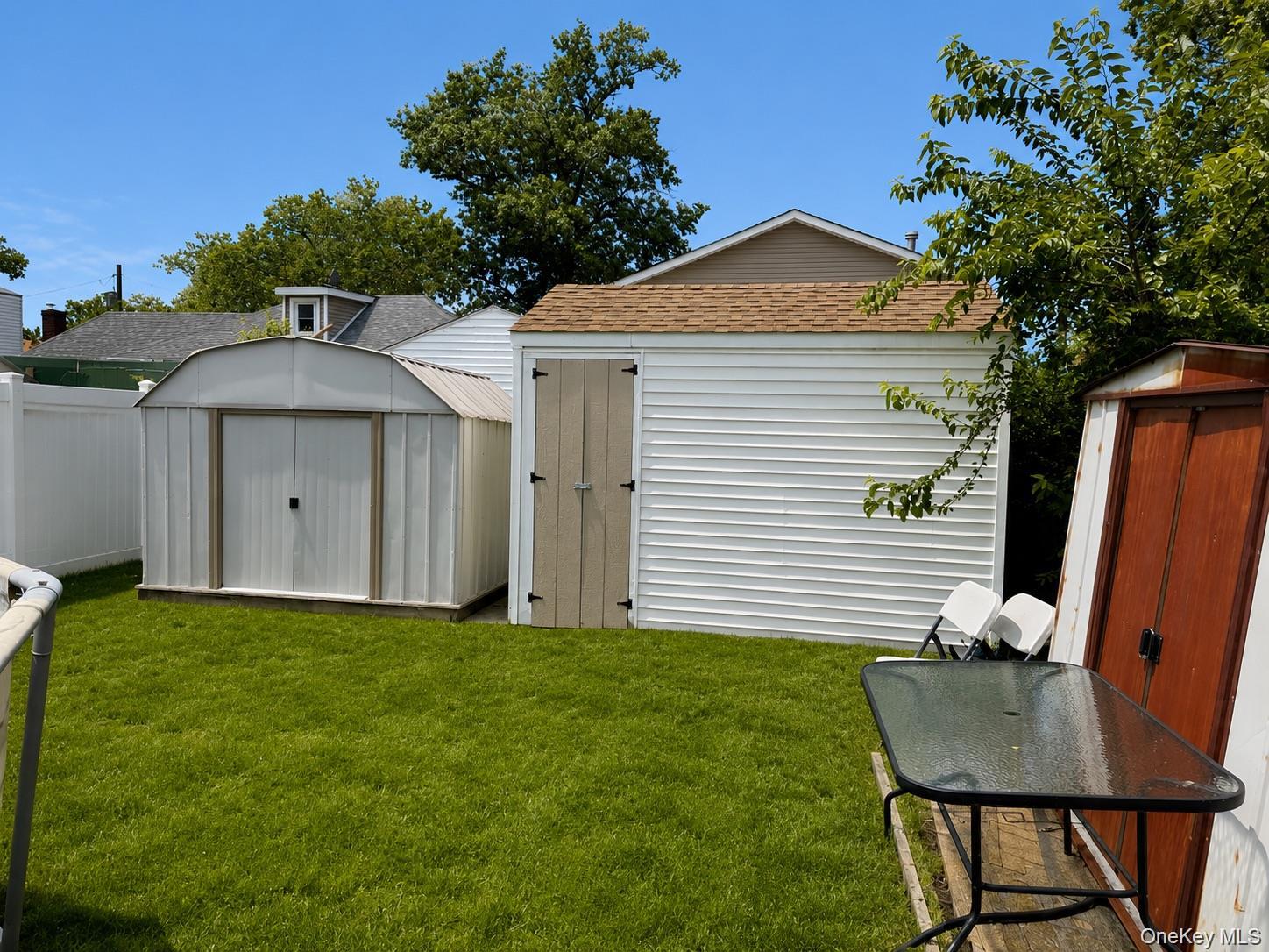 14214 222nd Street – For Rent photo 5