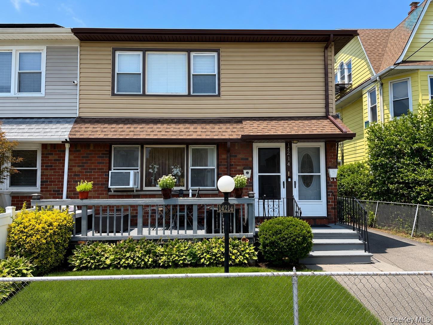 14214 222nd Street – For Rent photo 14
