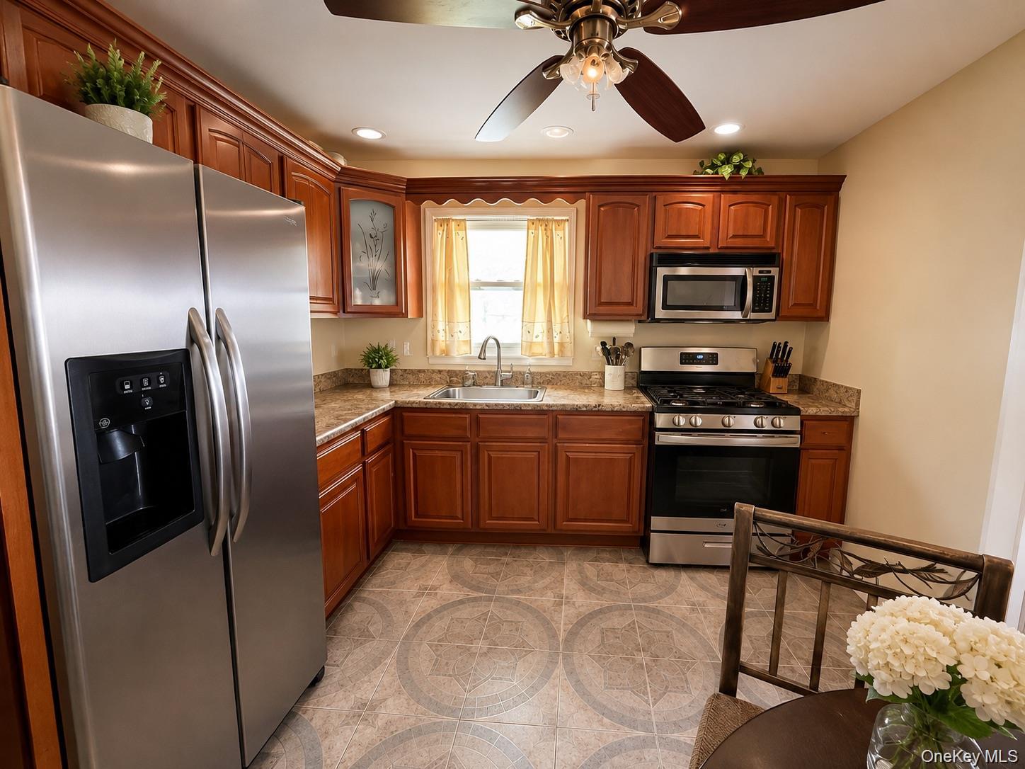 14214 222nd Street – For Rent photo 2