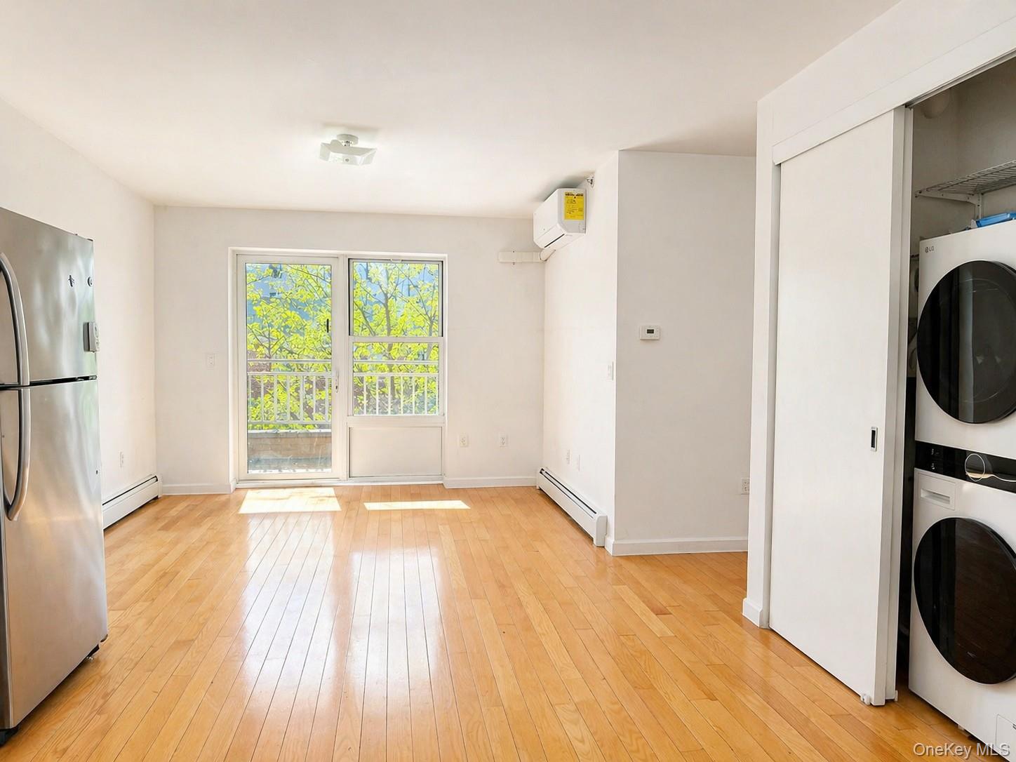 93-05 37th Avenue, Unit 2B photo 5