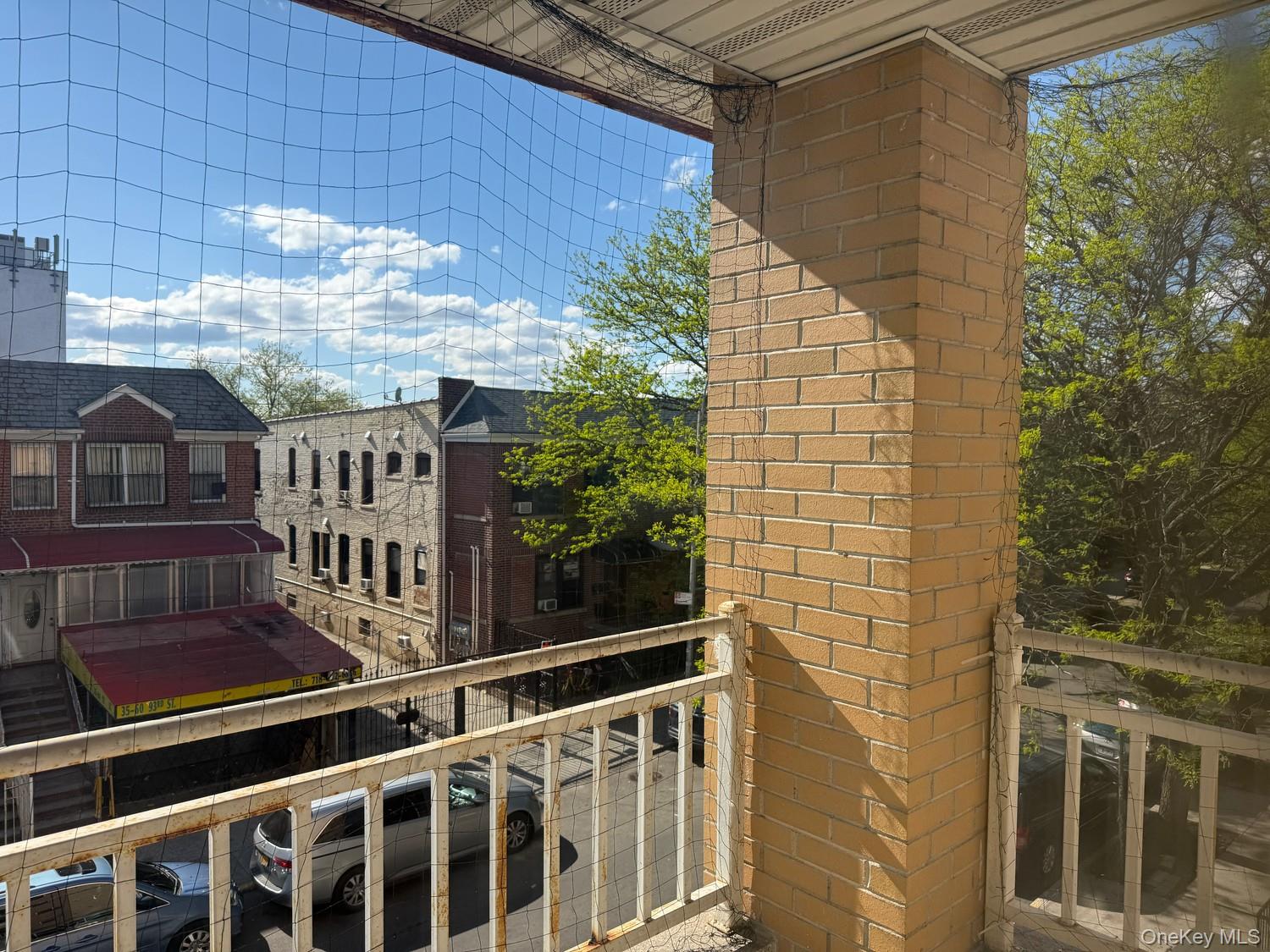 93-05 37th Avenue, Unit 2B photo 7