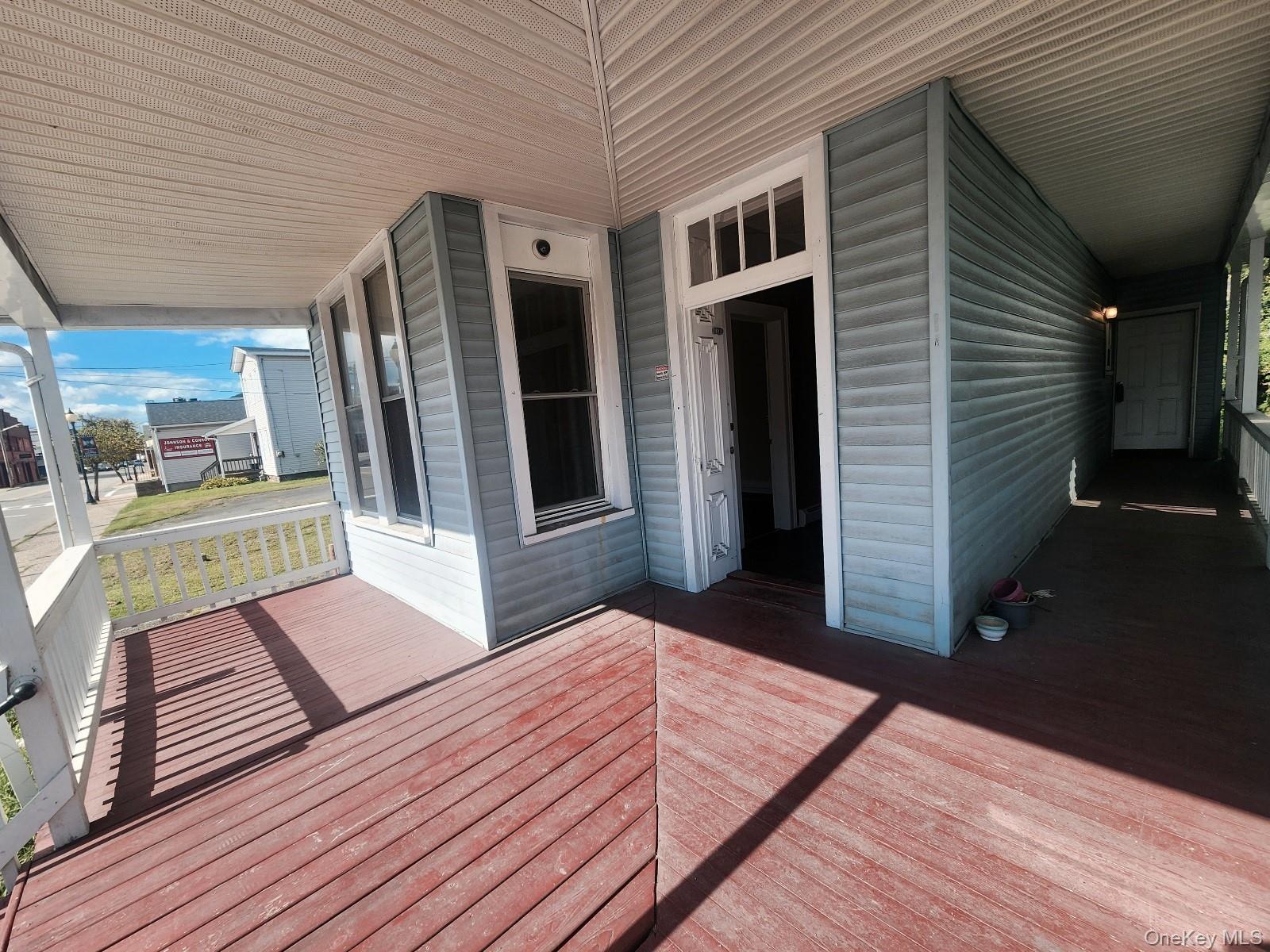 82 Jersey Avenue – For Rent photo 2