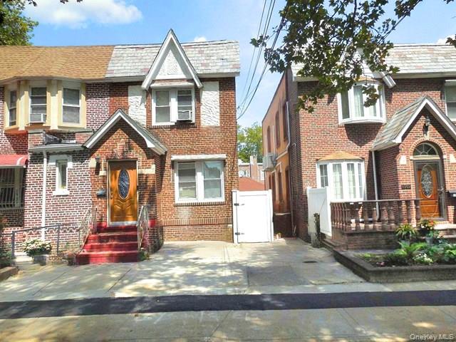 89-07 Vanderveer Street – For Sale photo 7