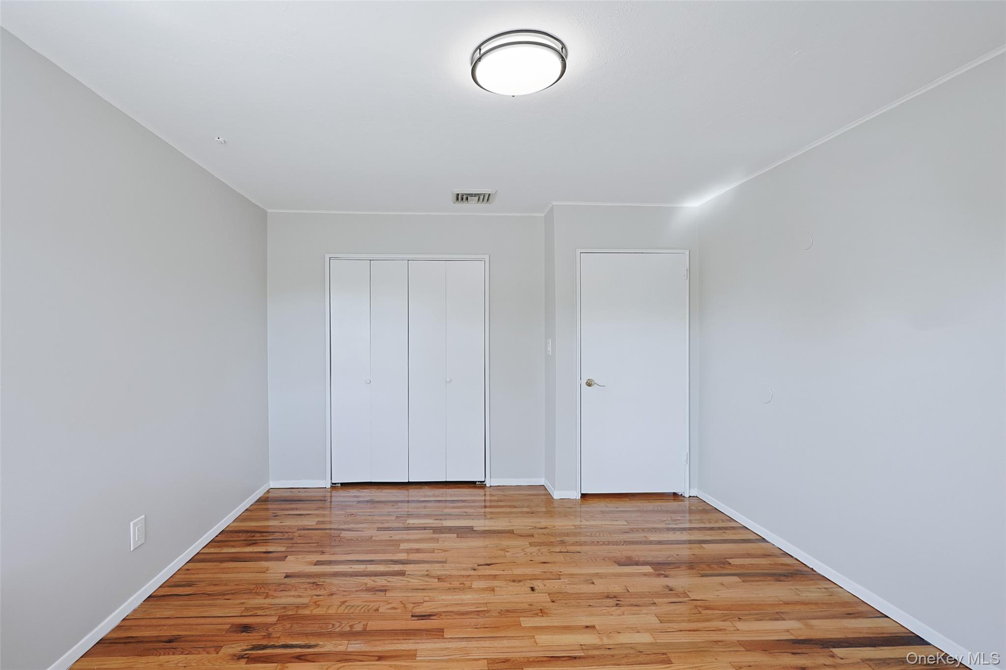 25 Hollywood Drive – For Rent photo 34