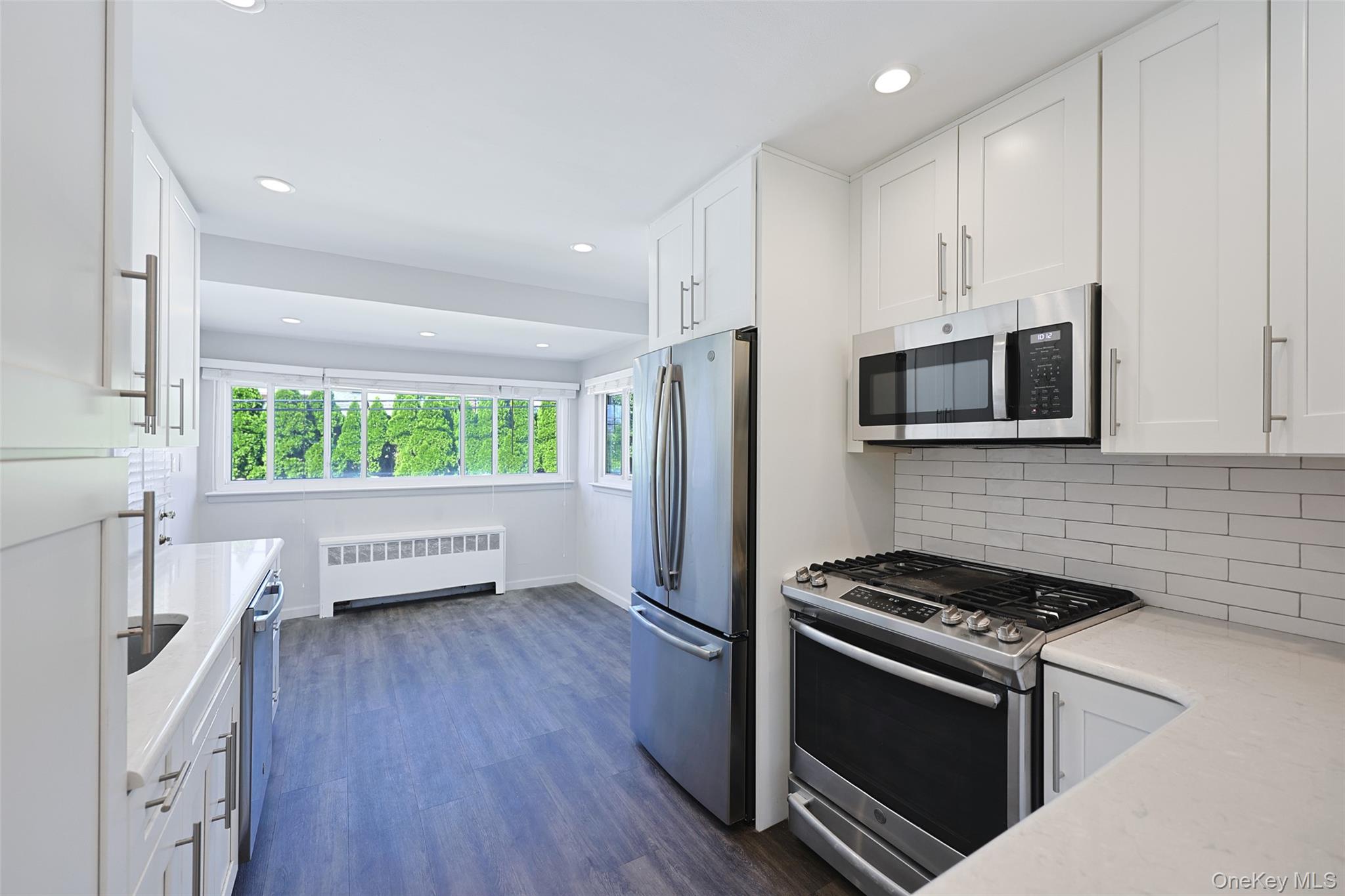 25 Hollywood Drive – For Rent photo 11