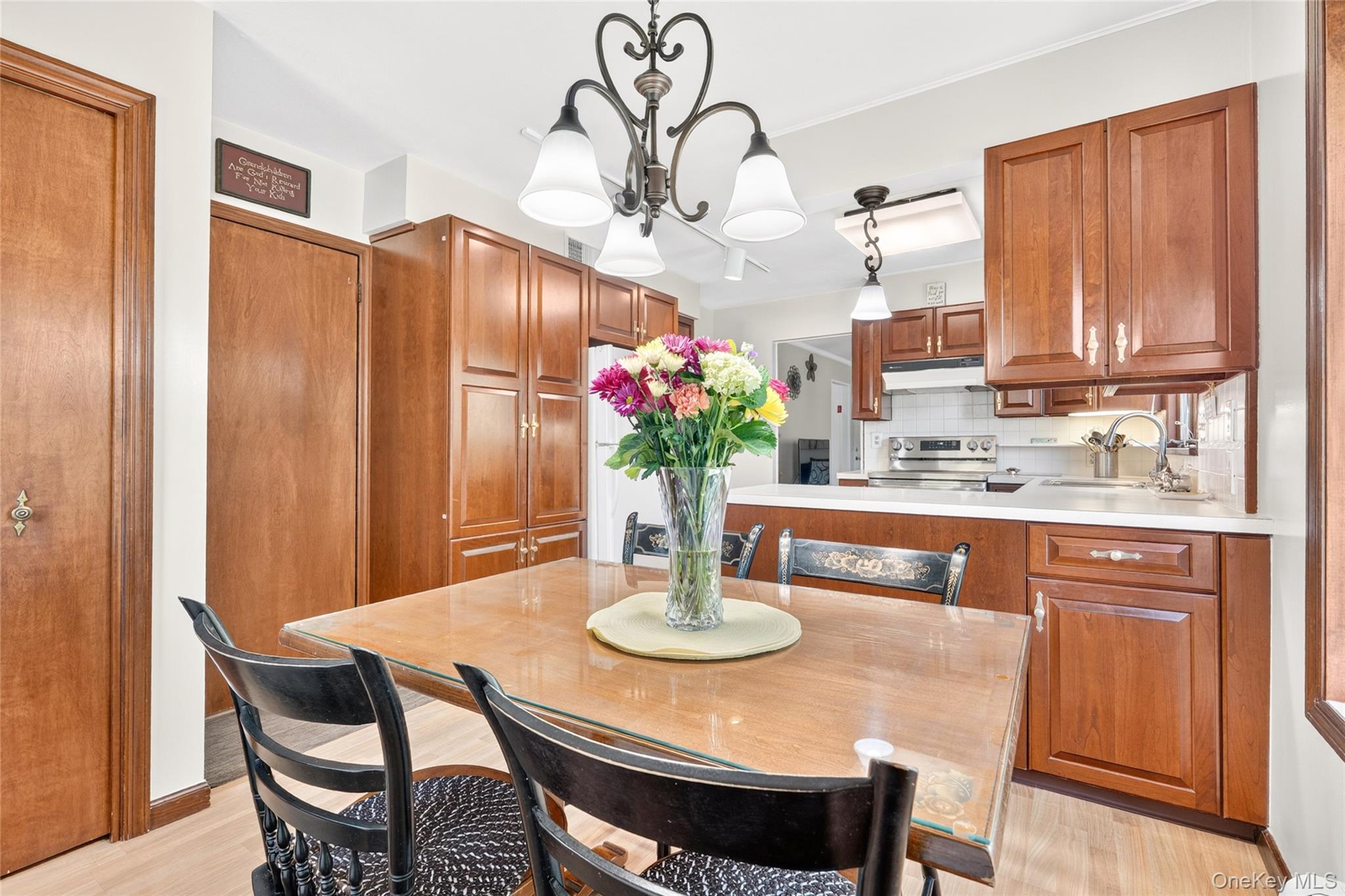 4 Wayne Drive – For Sale photo 6