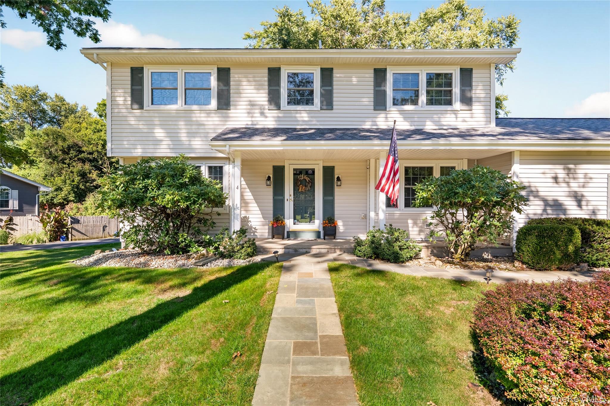 4 Wayne Drive – For Sale