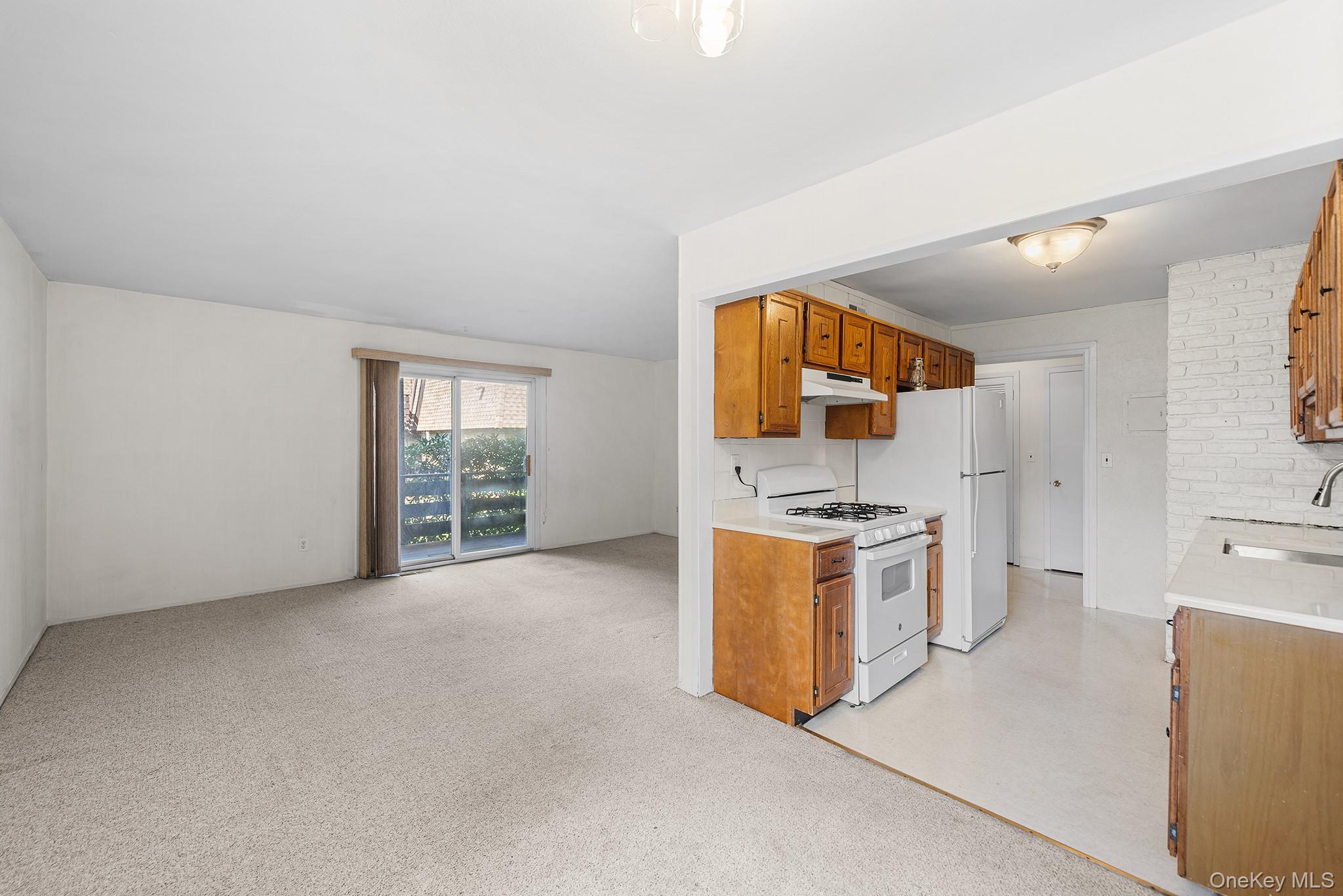 63 New Holland Village – For Sale photo 11