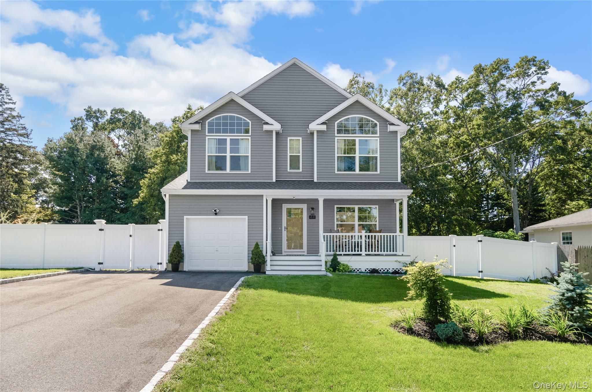 44 James Street – For Sale