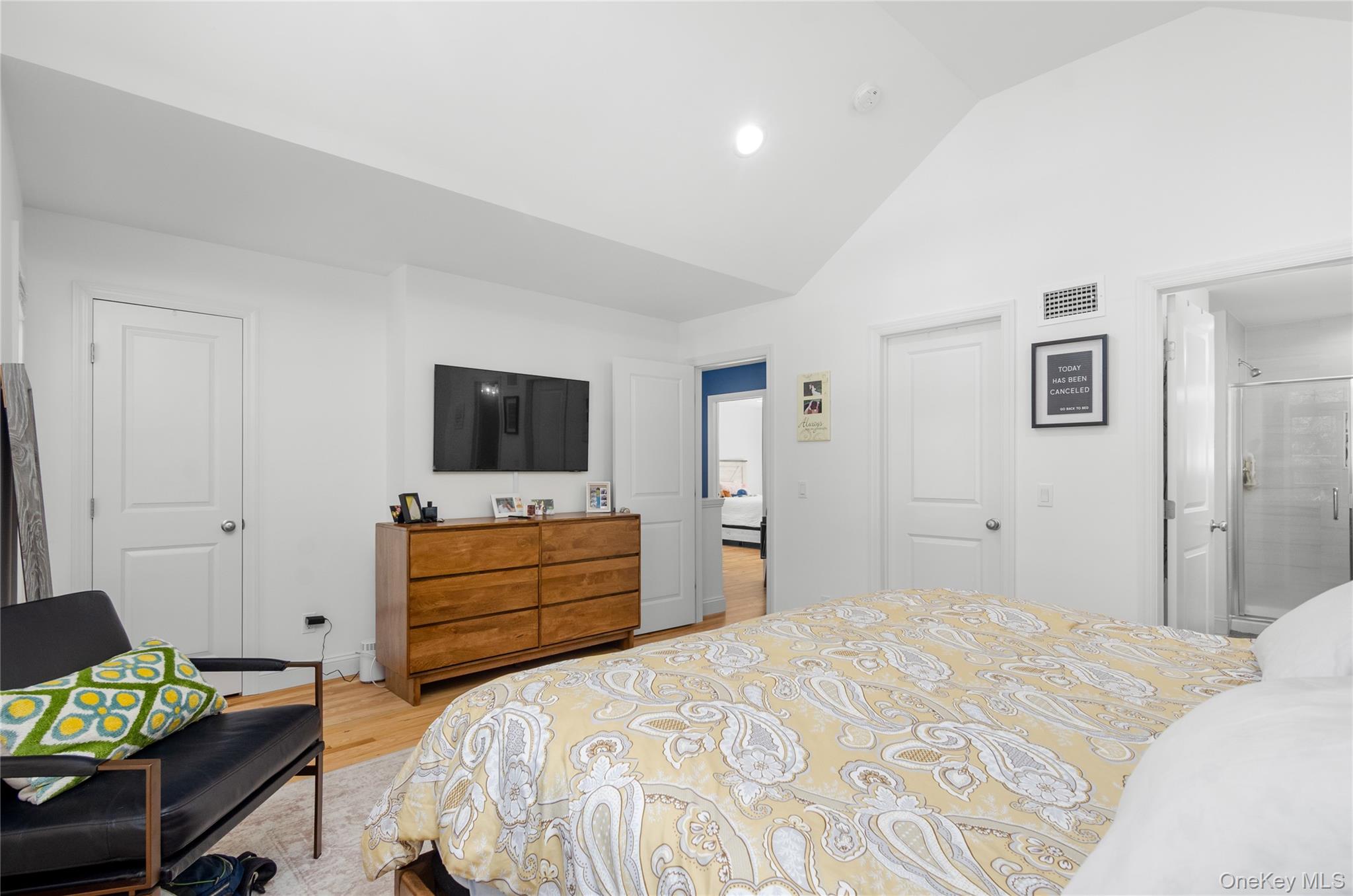 44 James Street – For Sale photo 27