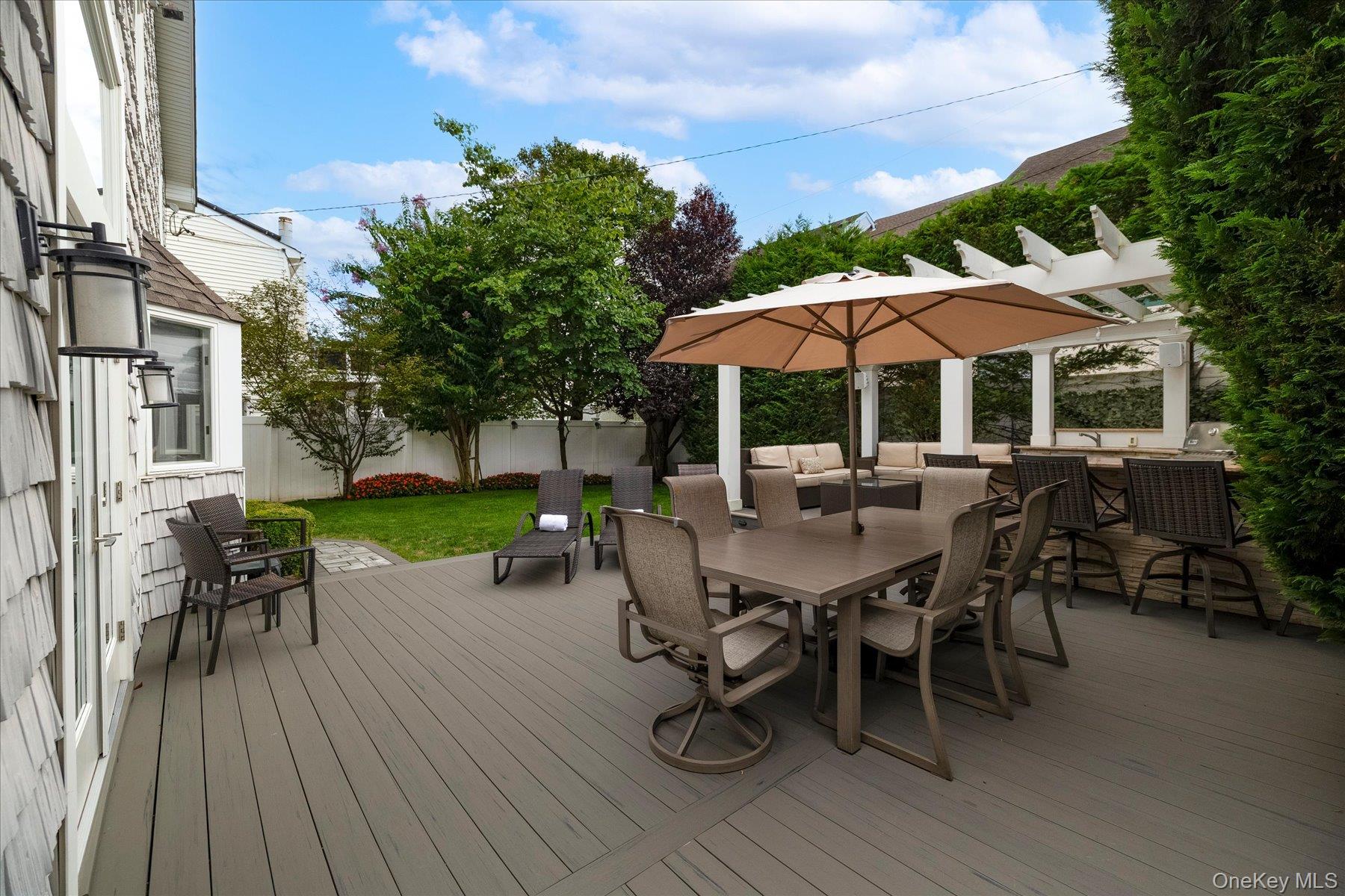 540 W Penn Street – For Sale photo 9