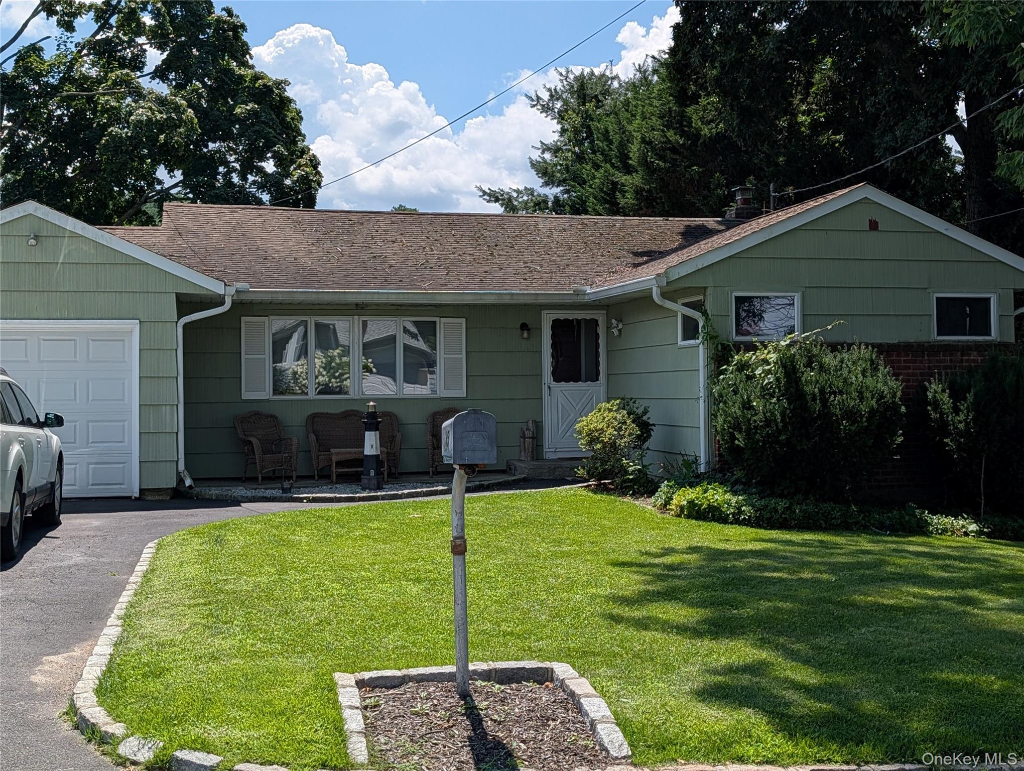 35 Sheridan Street – For Sale