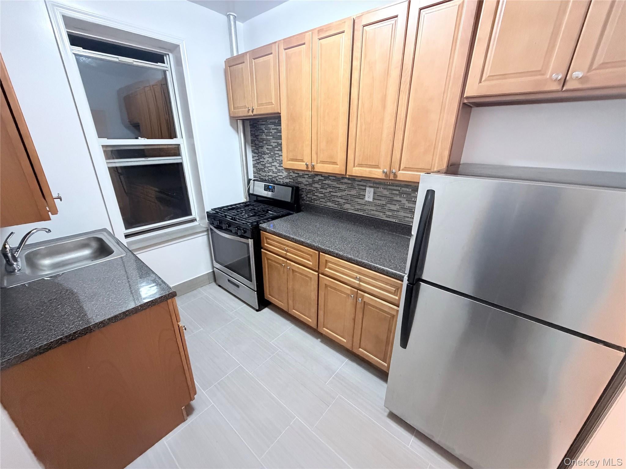 4321 56th Street, Unit 23 photo 13