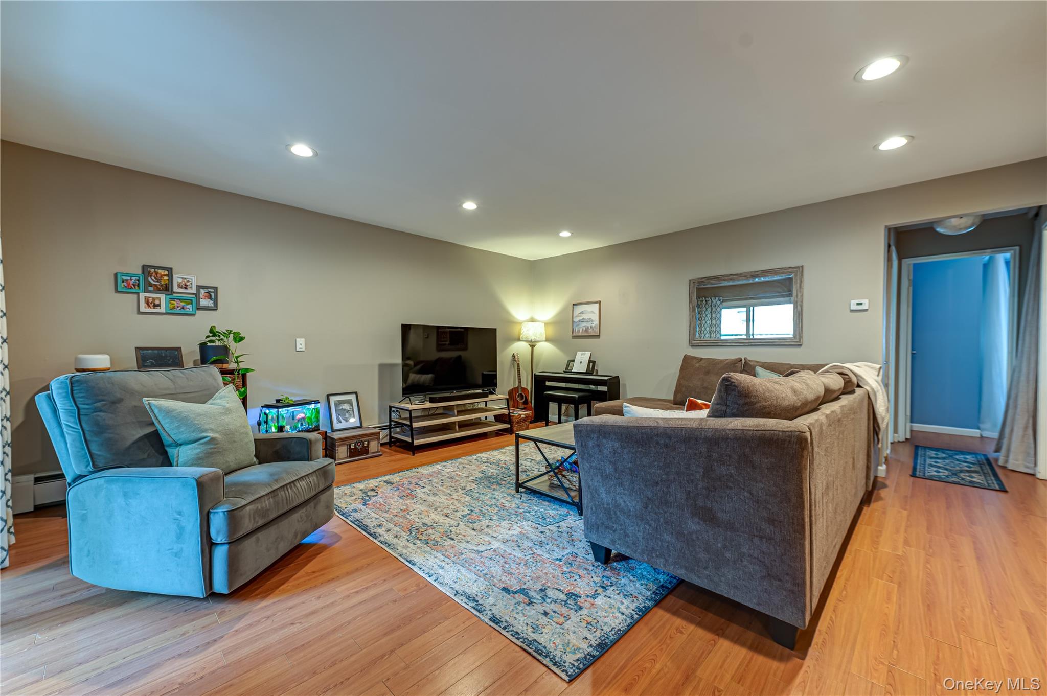 85 Richmond Boulevard, Unit 1A photo 9