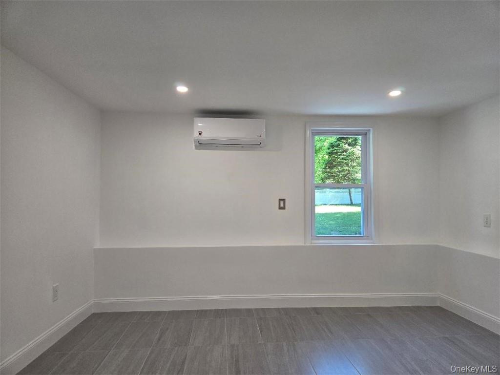 3074 Lexington Avenue, Unit 2 photo 6