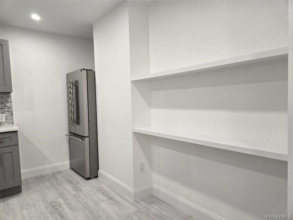 3074 Lexington Avenue, Unit 2 photo 11
