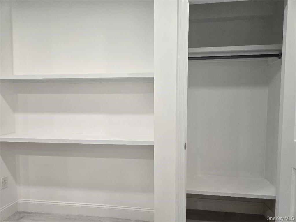 3074 Lexington Avenue, Unit 2 photo 12
