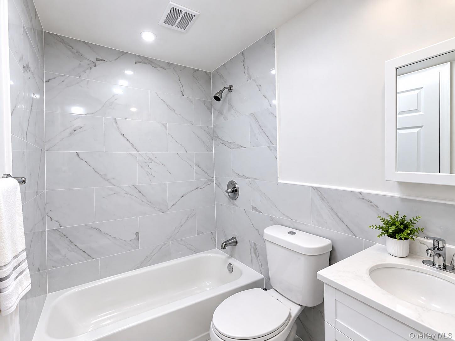 2105 Seward Avenue – For Sale photo 5