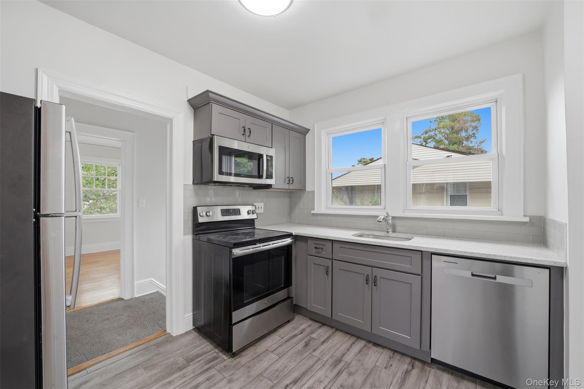 47-49 Sylvan Place – For Sale photo 3