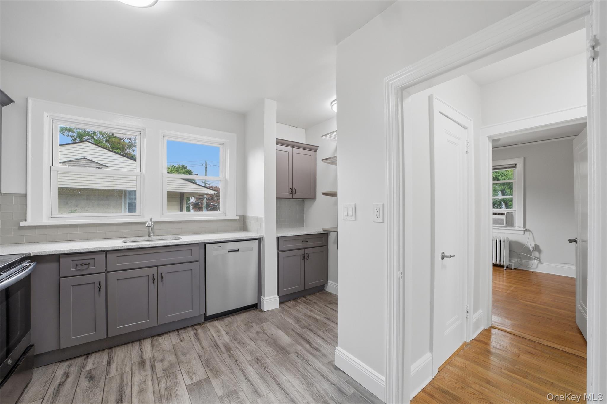 47-49 Sylvan Place – For Sale photo 4