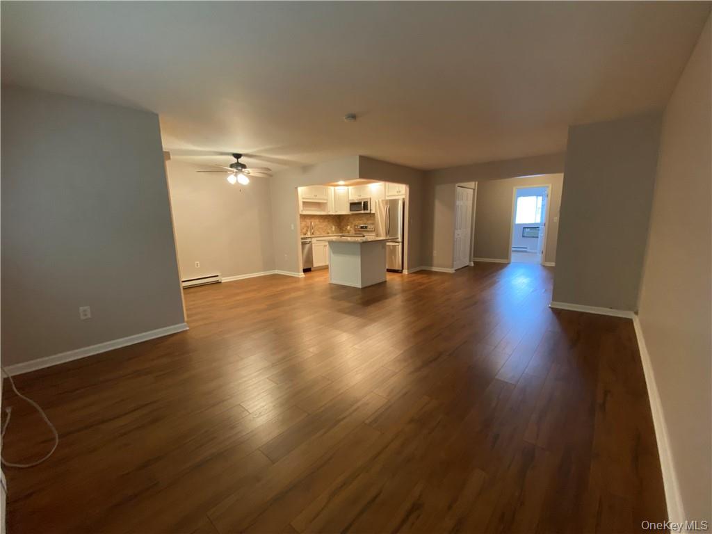 11 B Scarborough Lane Lane, Unit B photo 5