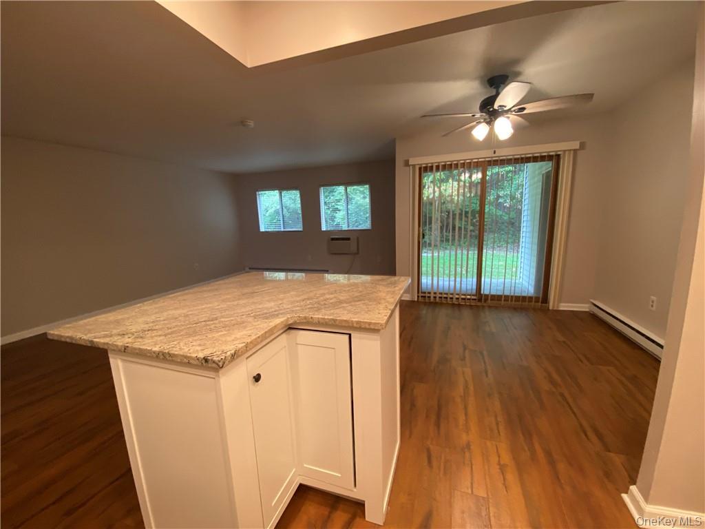 11 B Scarborough Lane Lane, Unit B photo 9