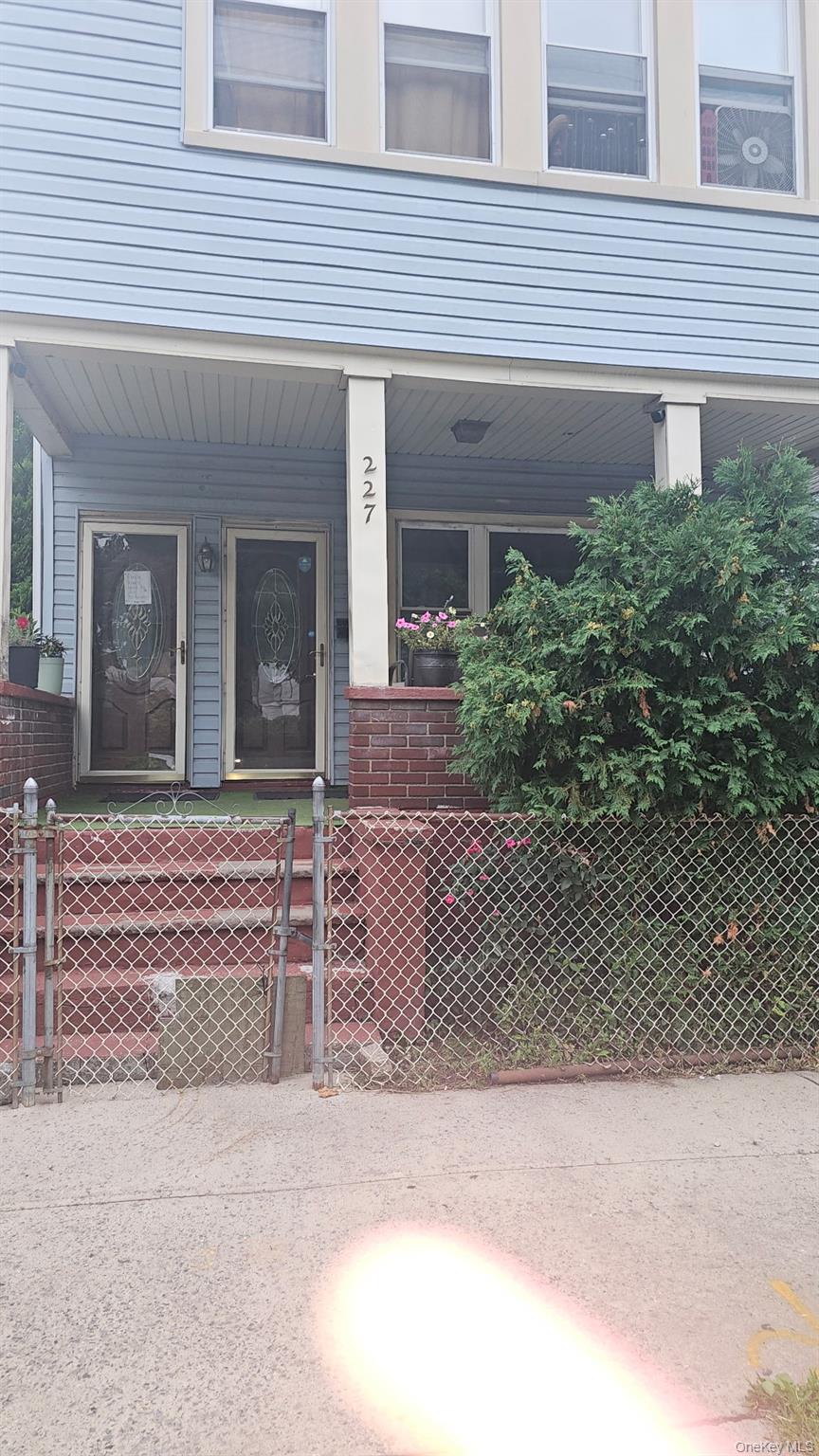 227 Gordon Street – For Sale