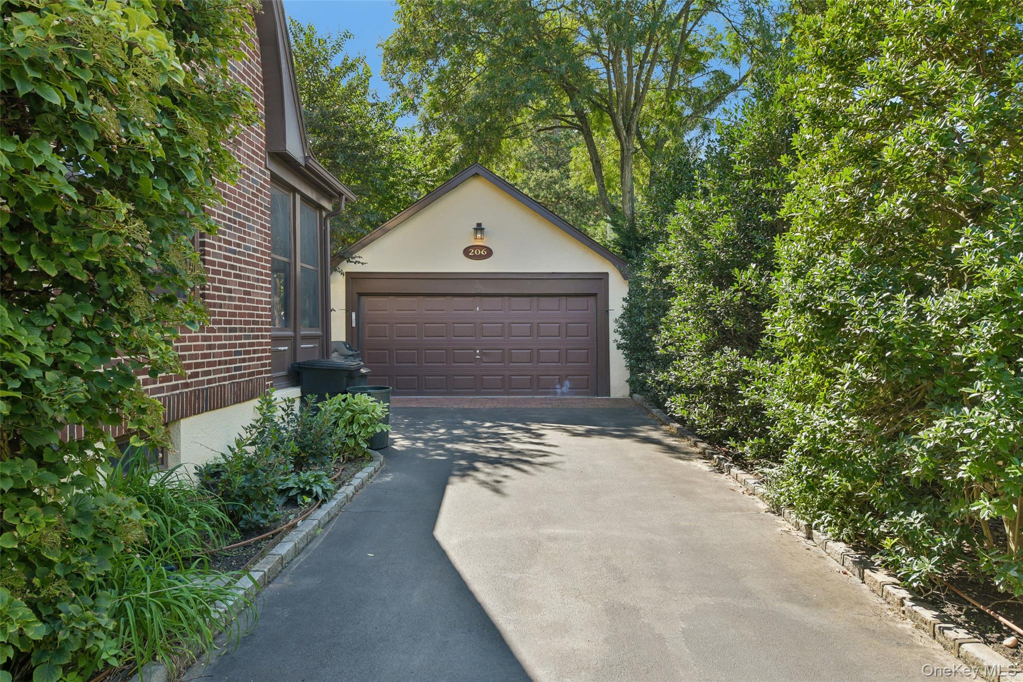 206 Glenmore Street – For Sale photo 35