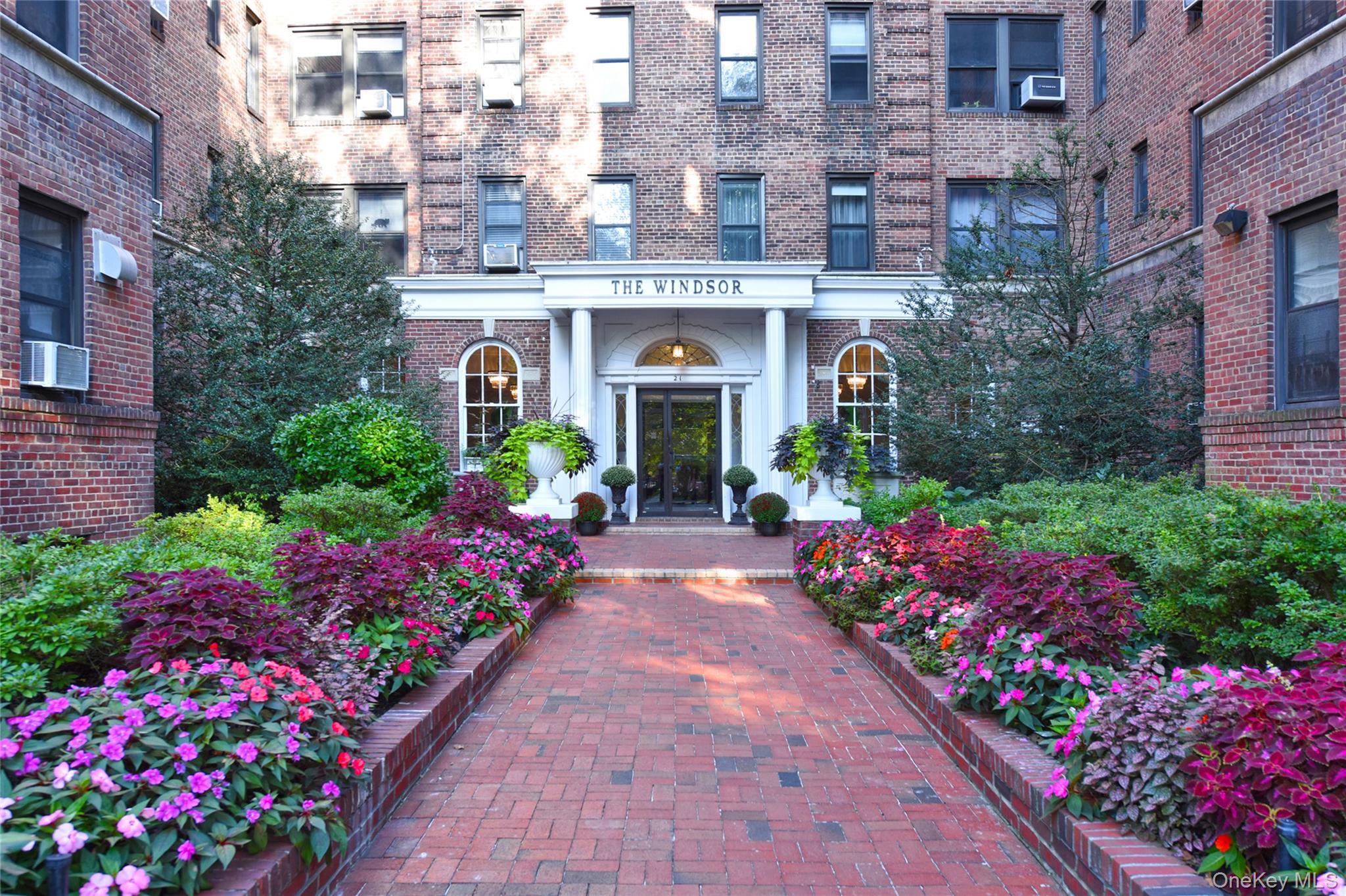 21 Barstow Road, Unit 2D photo 11