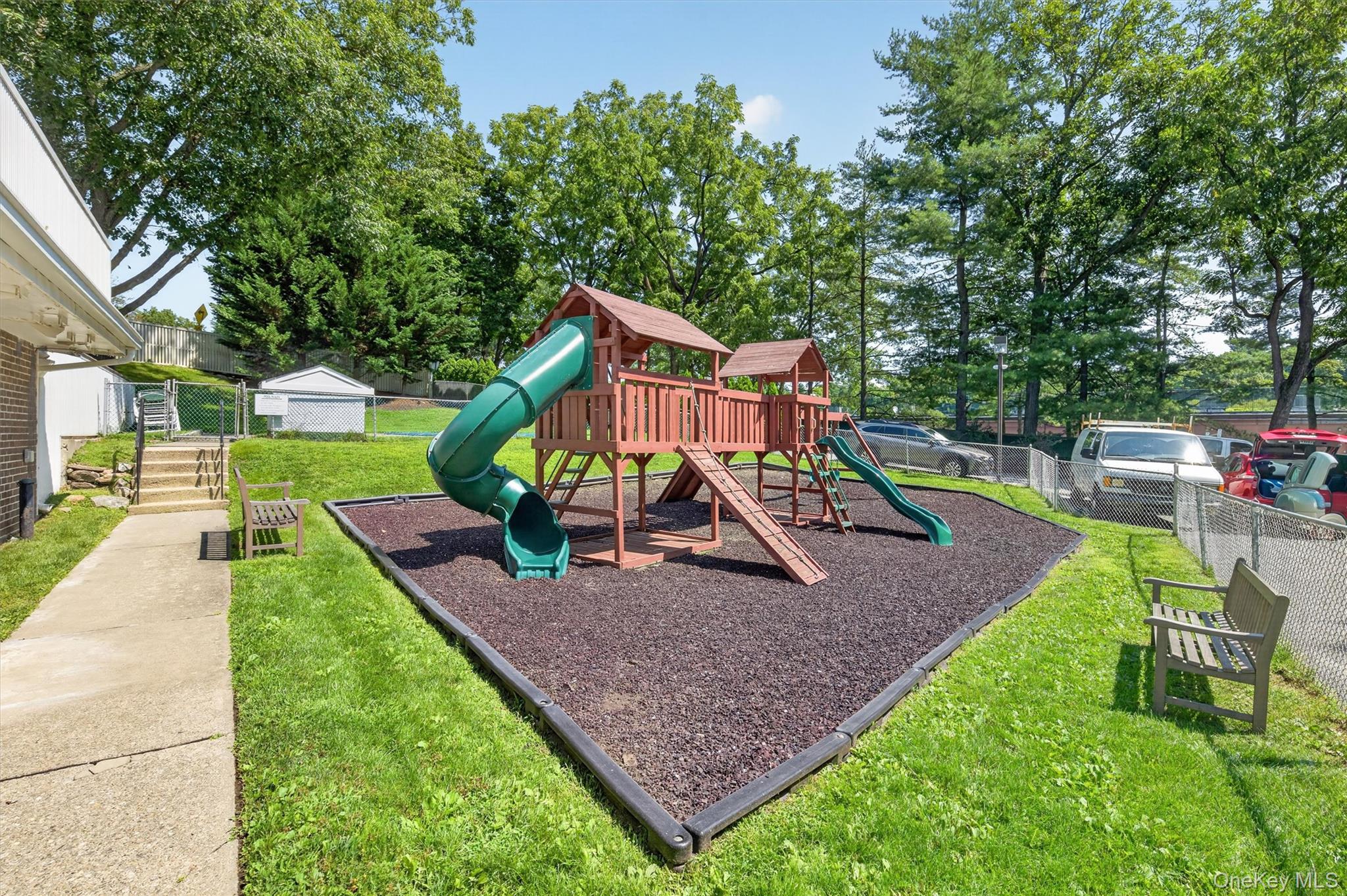311 Tallwood Drive, Unit 311 photo 28