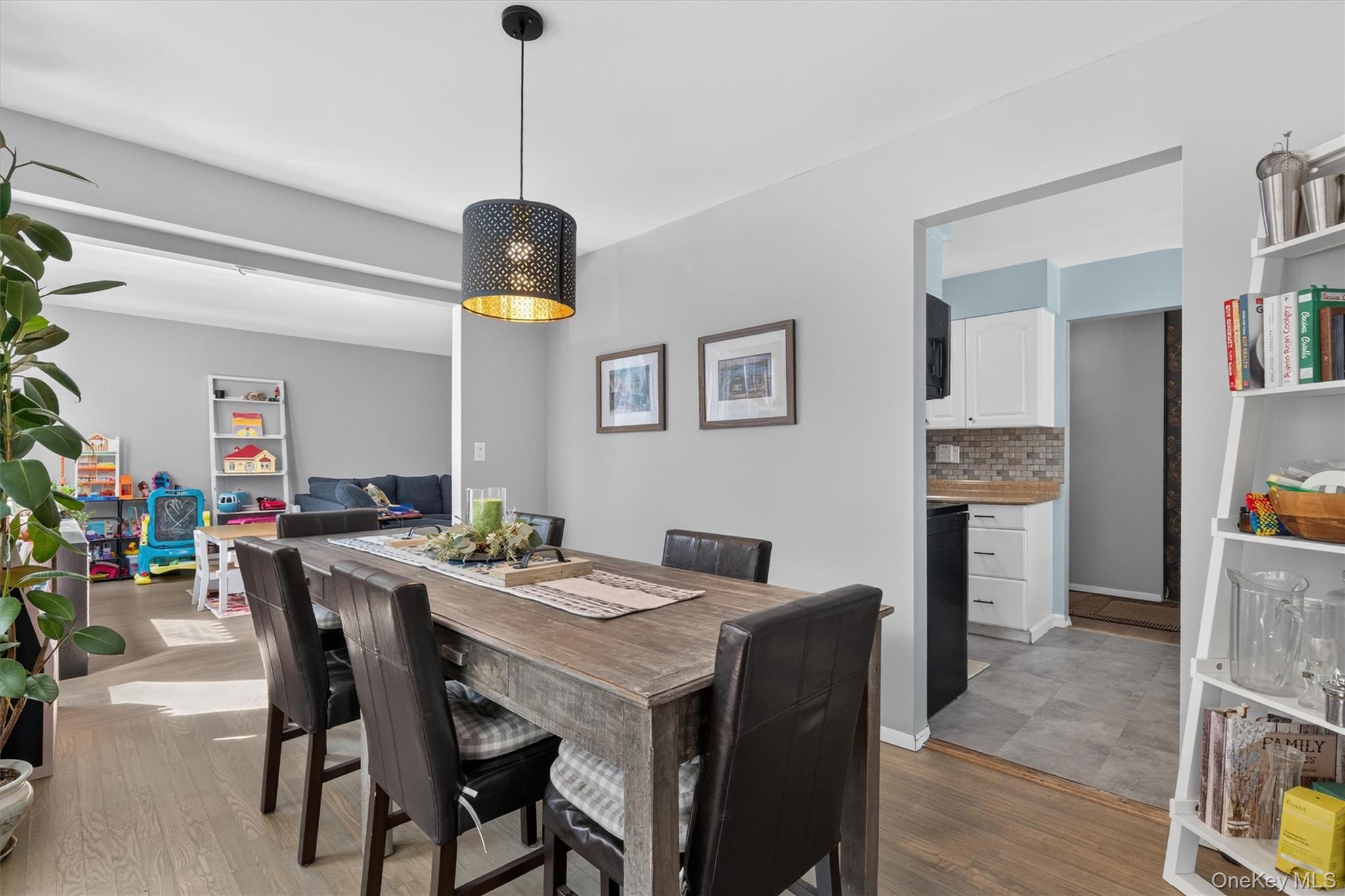 311 Tallwood Drive, Unit 311 photo 5