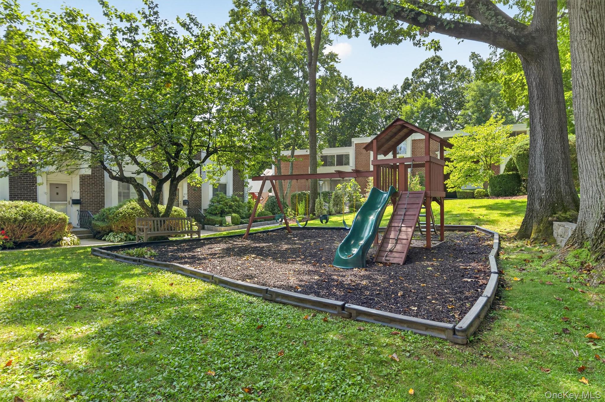 311 Tallwood Drive, Unit 311 photo 29