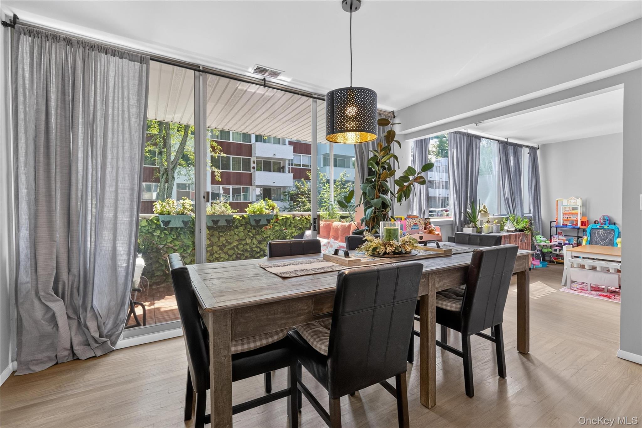 311 Tallwood Drive, Unit 311 photo 10