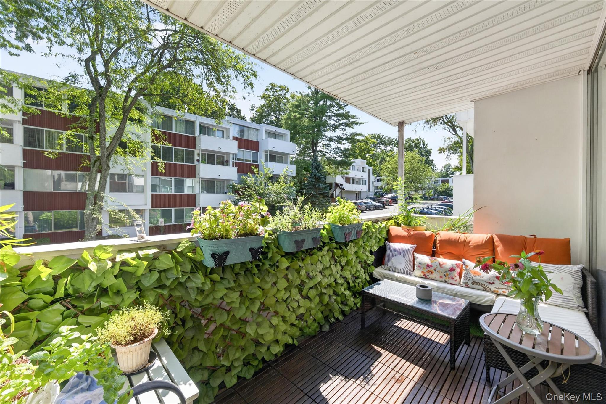 311 Tallwood Drive, Unit 311 photo 24