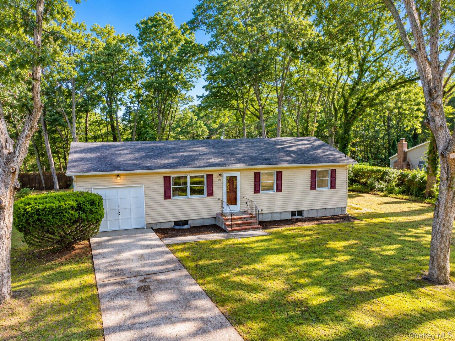 50 Fanning Boulevard – For Sale photo 2