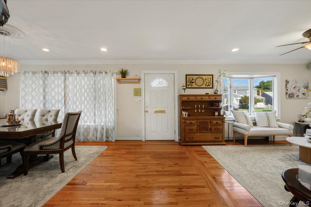 2014 Central Drive S – For Sale photo 10