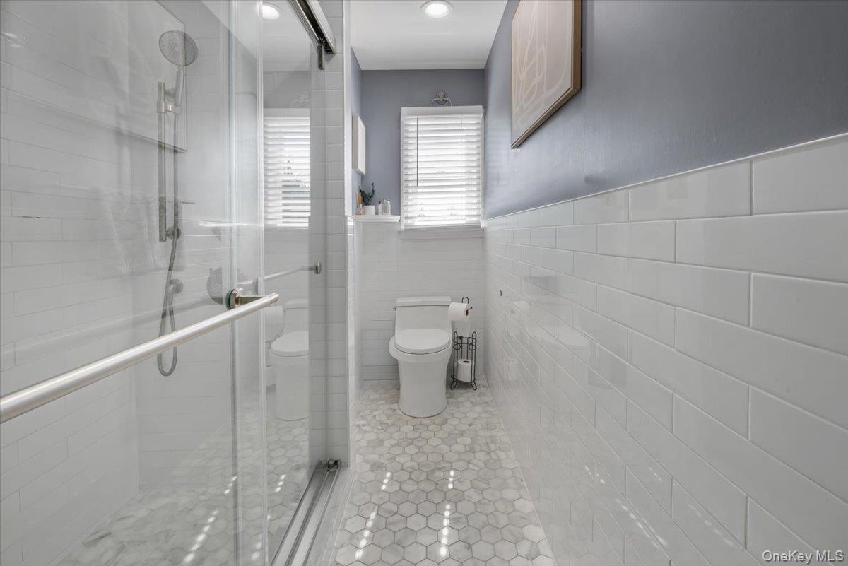 2014 Central Drive S – For Sale photo 14