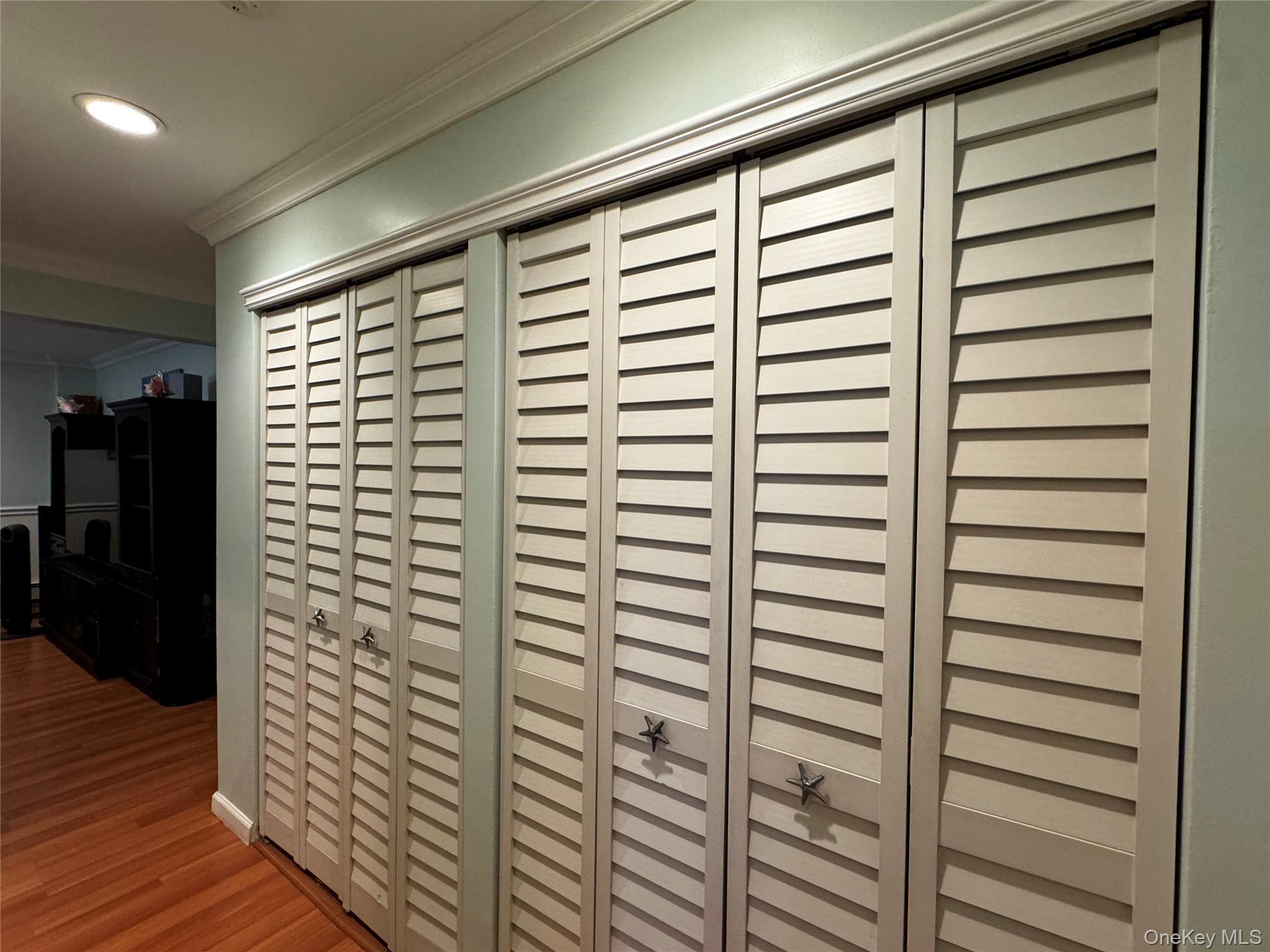 420 Shore Road, Unit 2D photo 12