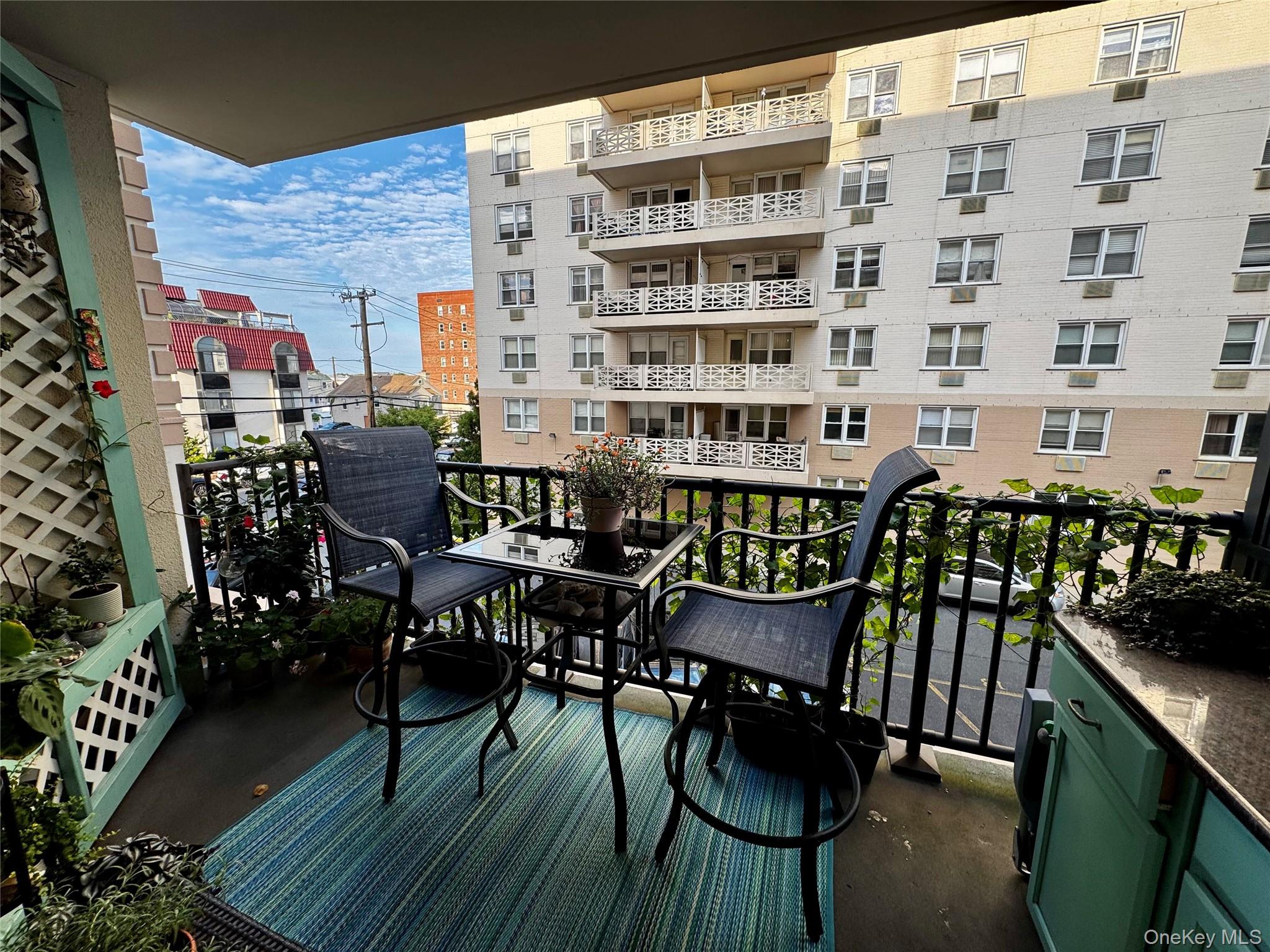 420 Shore Road, Unit 2D photo 11
