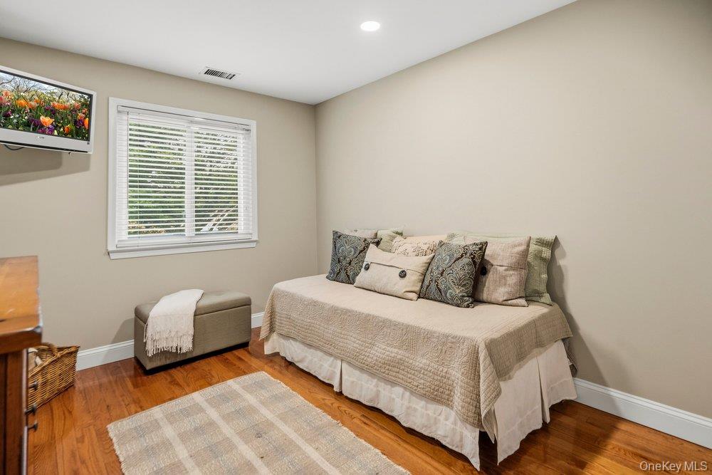 840 Birchwood Park Drive – For Sale photo 21