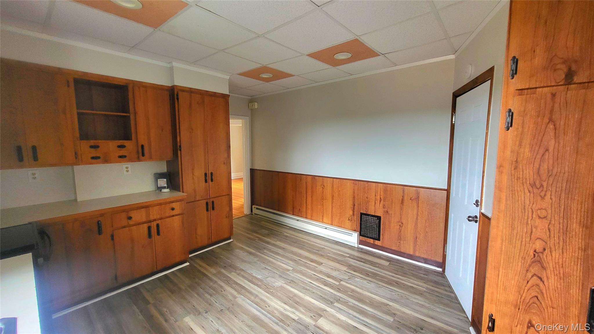 37 Roosevelt Ave-Apt 2 – For Rent photo 3