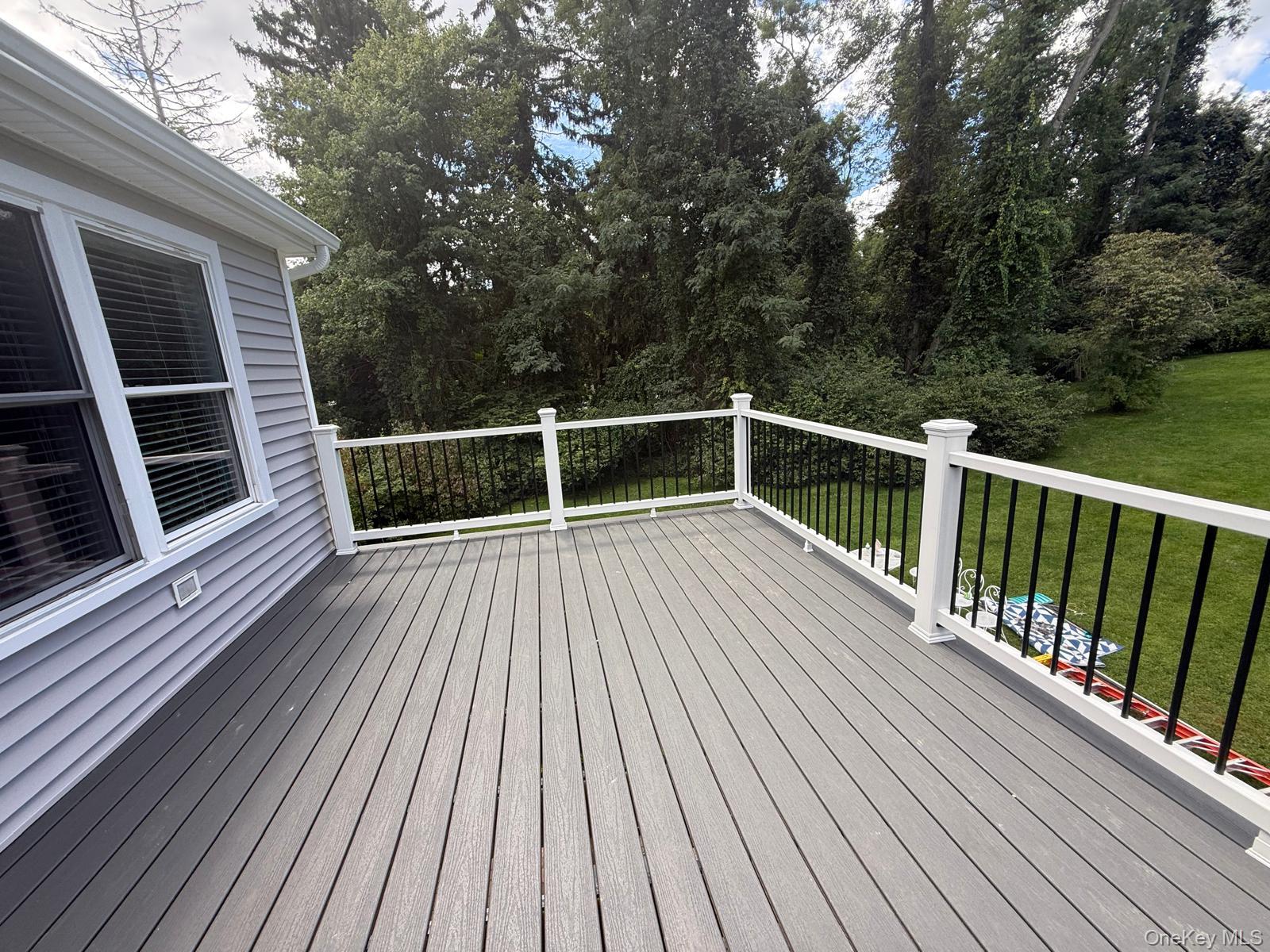 5 Meadow Drive – For Sale photo 18