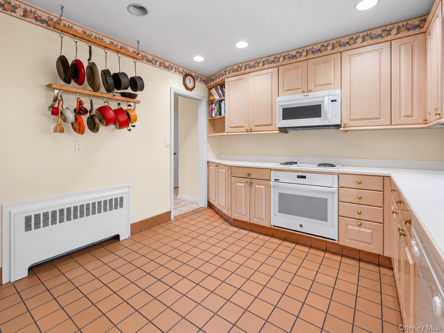 25 Manger Circle – For Sale photo 15