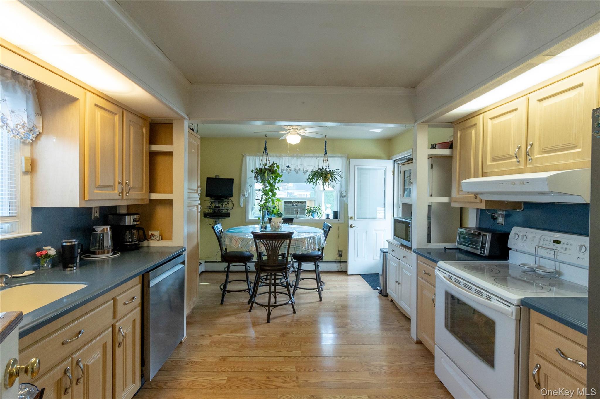 50 Peters Lane – For Sale photo 18