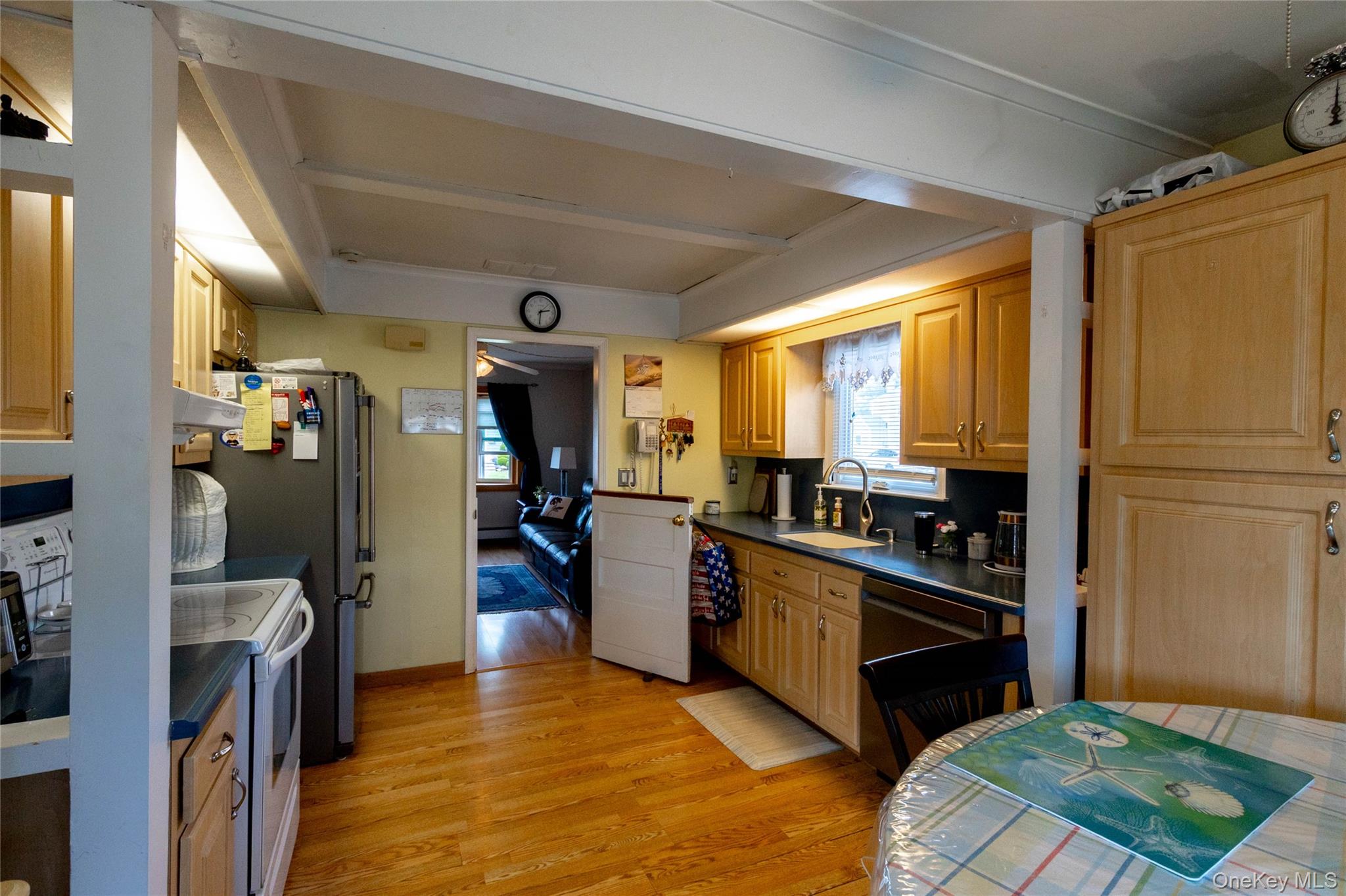 50 Peters Lane – For Sale photo 20