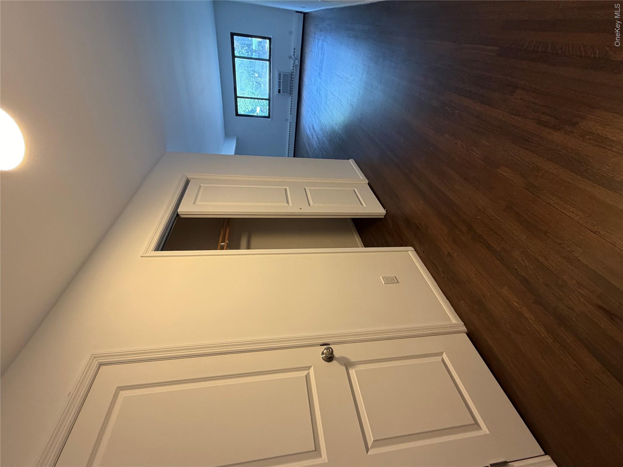 3 W Lawrence Park Drive, Unit 1 photo 4