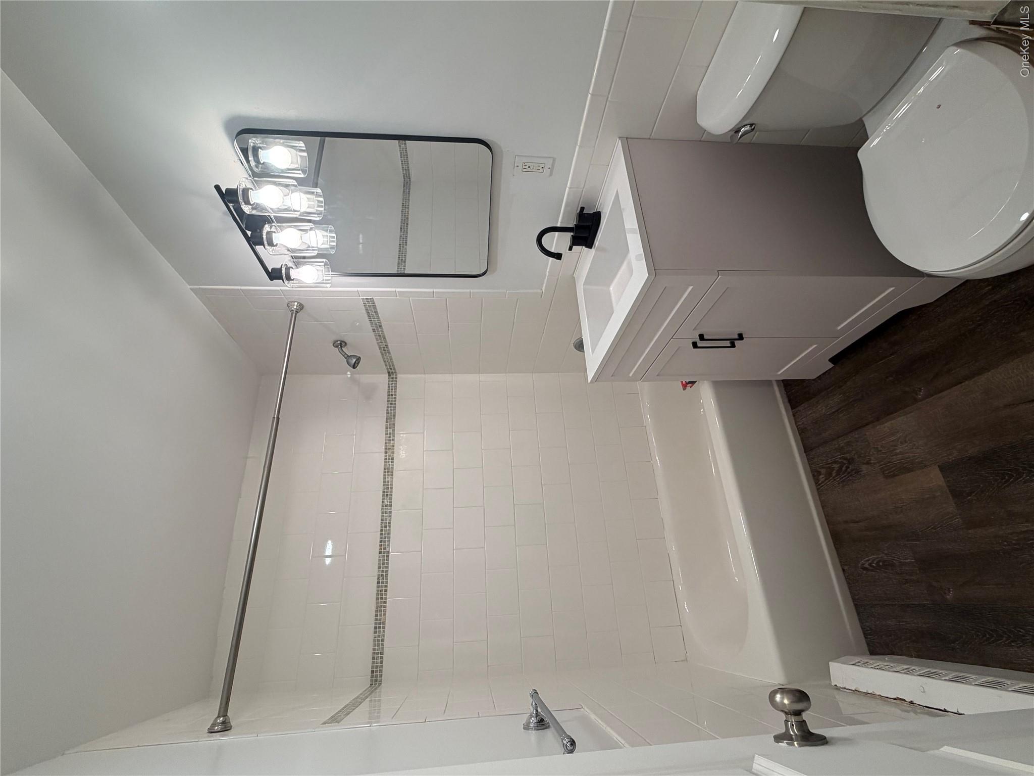 3 W Lawrence Park Drive, Unit 1 photo 6