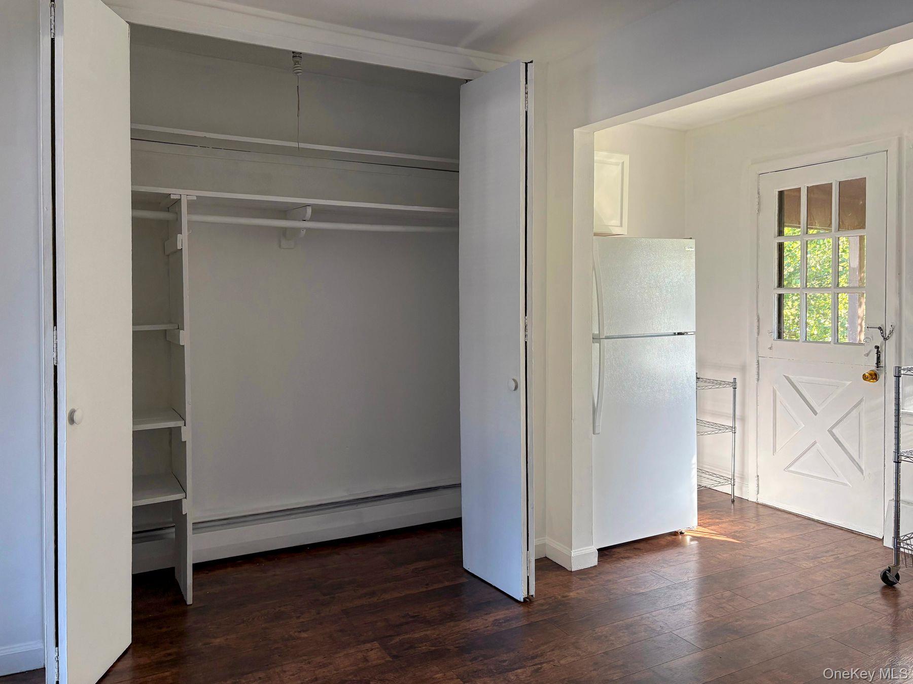 6 Huguenot Street, Unit 4 photo 10
